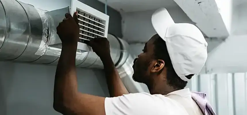 Our Licensed And Insured Cleaners in Des Moines, WA