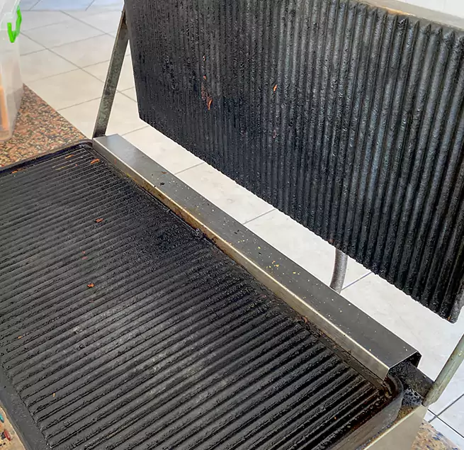 Why Homeowners & Businesses Trust Us in Des Moines, WA?